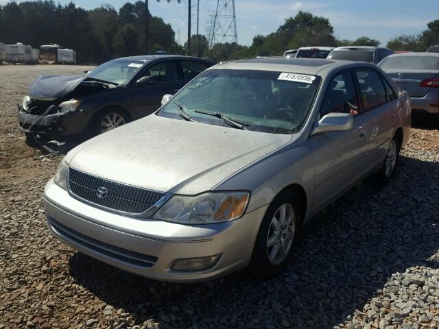 4T1BF28B82U247458 - 2002 TOYOTA AVALON XL GRAY photo 2