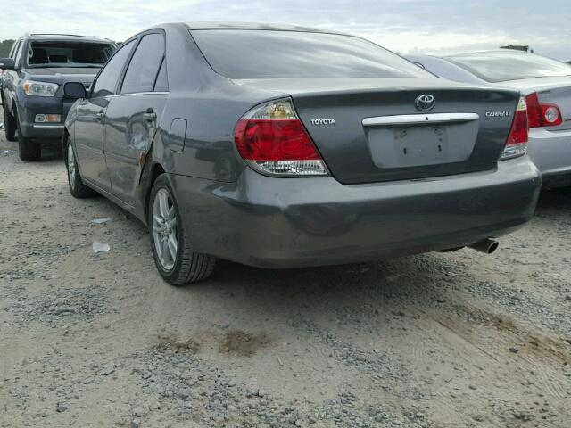 4T1BE32K95U512409 - 2005 TOYOTA CAMRY LE 灰色 照片 3