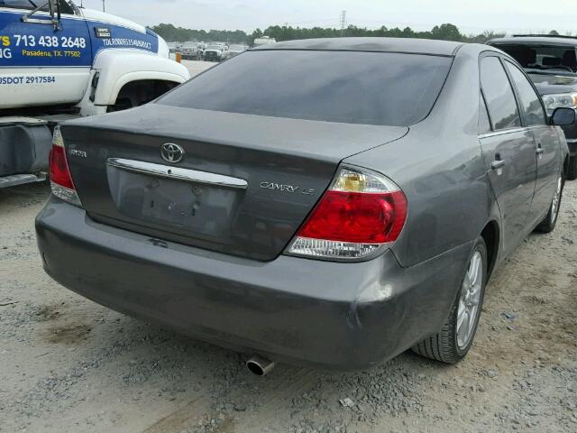 4T1BE32K95U512409 - 2005 TOYOTA CAMRY LE GRAY photo 4