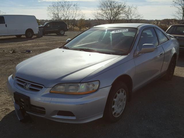 1HGCG32482A035281 - 2002 HONDA ACCORD LX SILVER photo 2