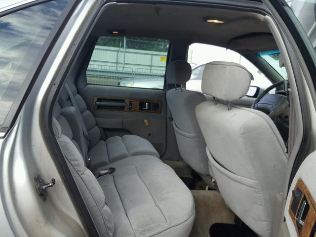 1G1BN53E9PW144239 - 1993 CHEVROLET CAPRICE CL 银色 照片 6