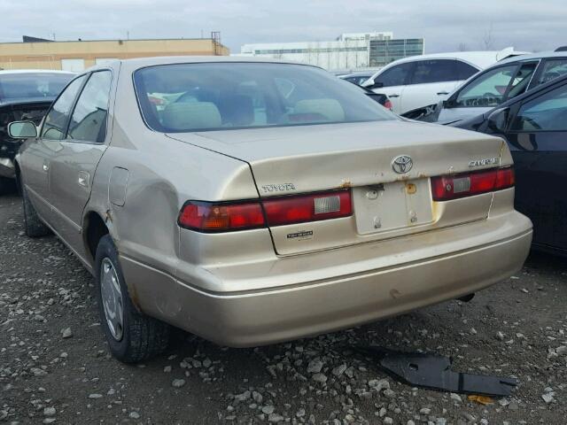 JT2BG22K9X0286044 - 1999 TOYOTA CAMRY LE BEIGE photo 3