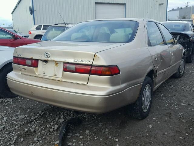 JT2BG22K9X0286044 - 1999 TOYOTA CAMRY LE ბეჟი ფოტო 4