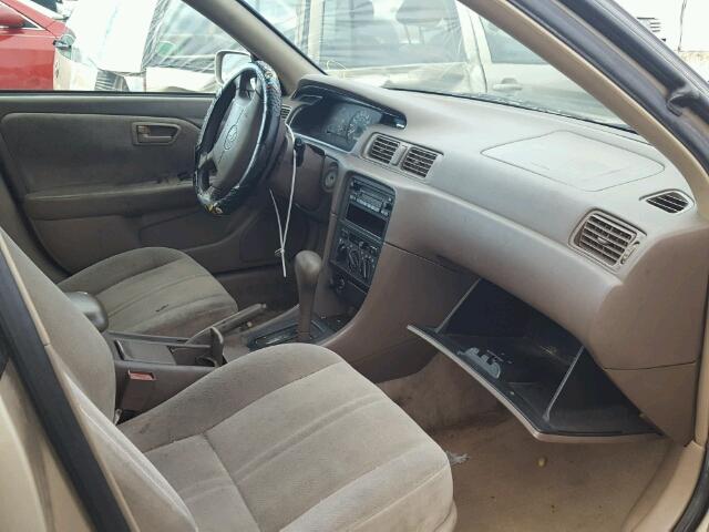 JT2BG22K9X0286044 - 1999 TOYOTA CAMRY LE ბეჟი ფოტო 5