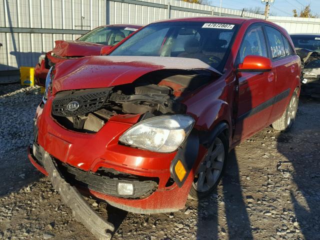 KNADE243296587439 - 2009 KIA RIO 5 SX RED photo 2