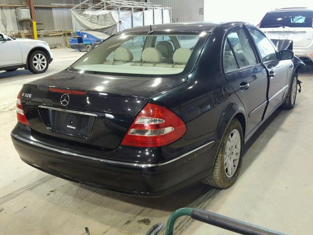 WDBUF65J63A183941 - 2003 MERCEDES-BENZ E 320 BLACK photo 4