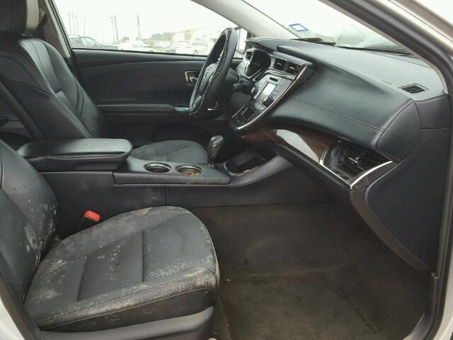 4T1BK1EB8EU117601 - 2014 TOYOTA AVALON BAS SILVER photo 5