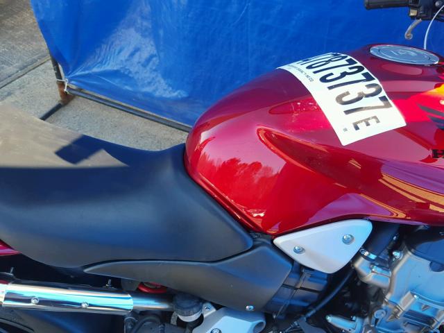 JH2SC48057M500189 - 2007 HONDA CB900 F RED photo 5