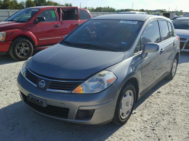 3N1BC13E59L350613 - 2009 NISSAN VERSA S SILVER photo 2