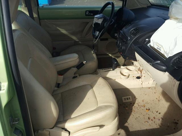 3VWCA21C1YM475709 - 2000 VOLKSWAGEN NEW BEETLE 绿色 照片 5