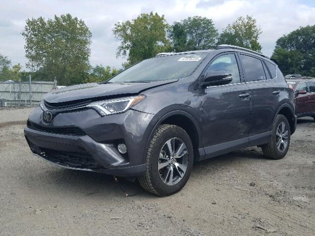 2T3WFREV3JW439689 - 2018 TOYOTA RAV4 ADVEN GRAY photo 2