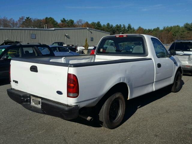 1FTZF1726YNC31678 - 2000 FORD F150 WHITE photo 4