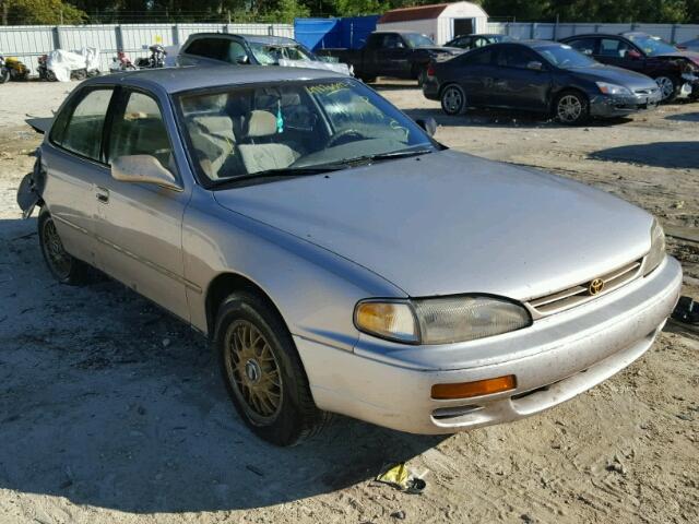 4T1BF12KXTU142456 - 1996 TOYOTA CAMRY LE 银色 照片 1