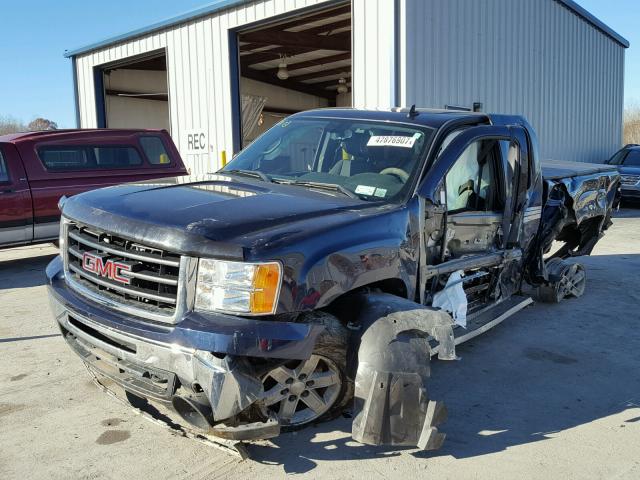 1GTSKVE31AZ180847 - 2010 GMC SIERRA K15 BLUE photo 2