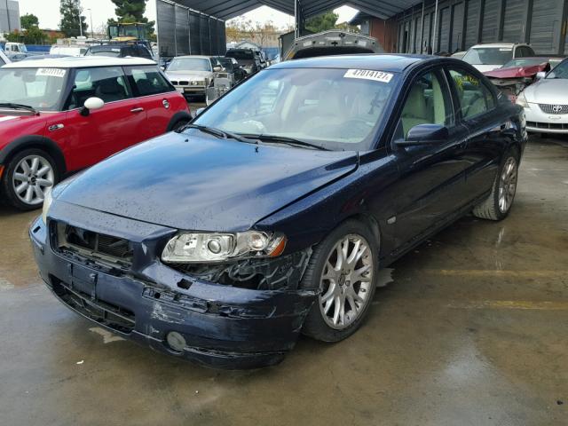 YV1RS547X52448595 - 2005 VOLVO S60 T5 BLUE photo 2