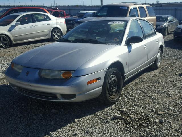 1G8ZK52772Z292344 - 2002 SATURN SL2 GRAY photo 2