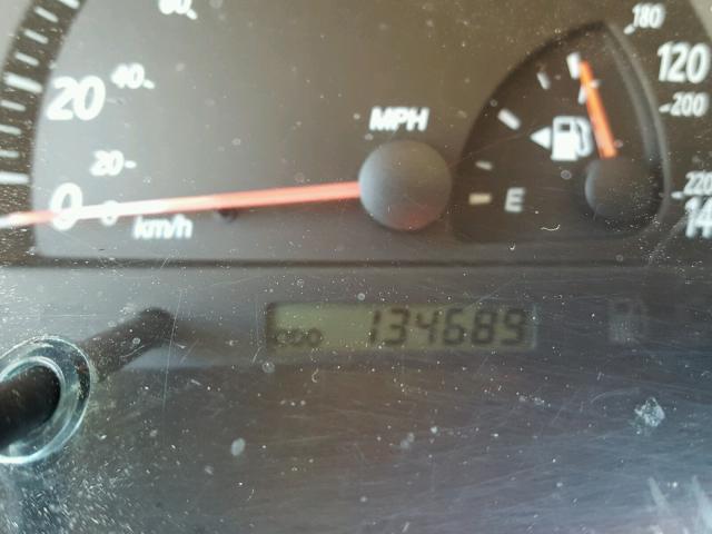 4T1BE32K24U801744 - 2004 TOYOTA CAMRY LE ვერცხლისფერი ფოტო 8