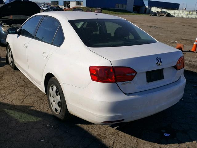 3VW2K7AJ9CM404061 - 2012 VOLKSWAGEN JETTA BASE WHITE photo 3