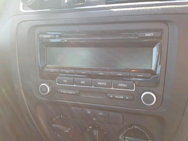 3VW2K7AJ9CM404061 - 2012 VOLKSWAGEN JETTA BASE WHITE photo 9