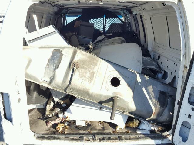 1FTNE24W66HA06736 - 2006 FORD ECONOLINE WHITE photo 6