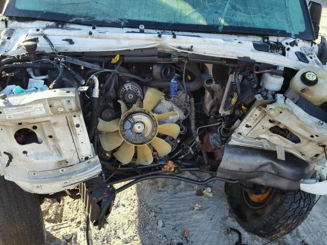 1FTNE24W66HA06736 - 2006 FORD ECONOLINE WHITE photo 7