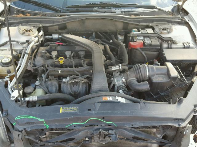 3FAHP07Z29R138080 - 2009 FORD FUSION SE SILVER photo 7