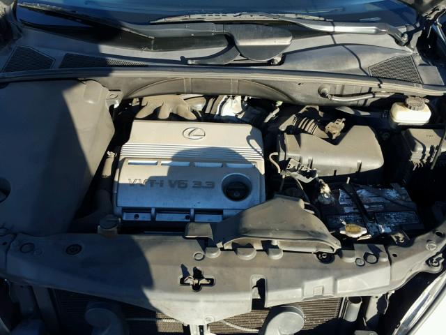 JTJGA31UX50050732 - 2005 LEXUS RX 330 BLUE photo 7