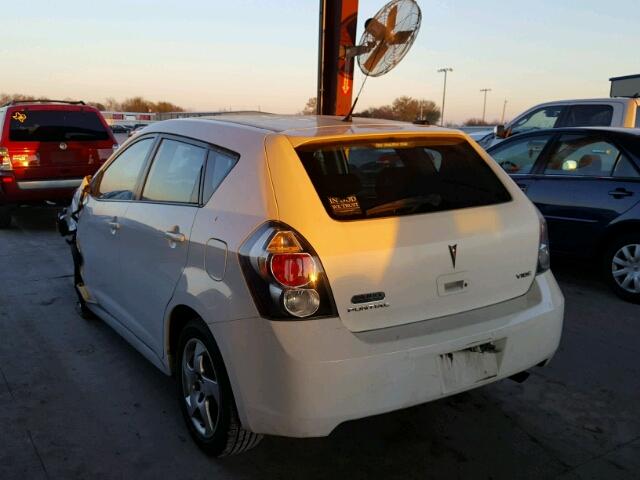 5Y2SP6E85AZ418685 - 2010 PONTIAC VIBE WHITE photo 3