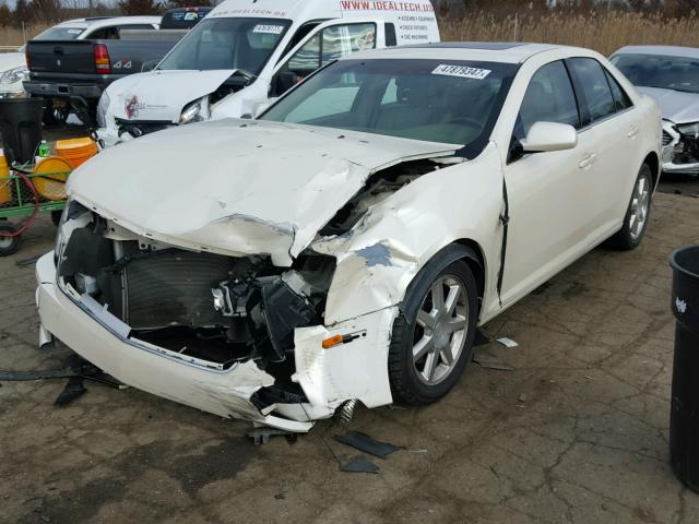 1G6DW677760218308 - 2006 CADILLAC STS WHITE photo 2