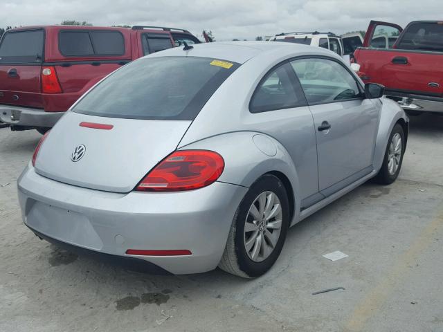 3VWFP7AT1DM670499 - 2013 VOLKSWAGEN BEETLE SILVER photo 4