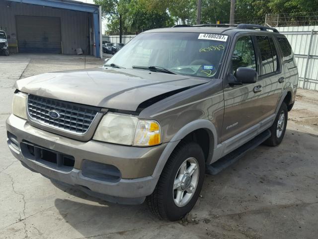 1FMZU63EX2UA01380 - 2002 FORD EXPLORER X TAN photo 2