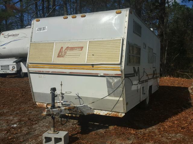 00M1D211HNG254108 - 1976 UTILITY TRAILER WHITE photo 2