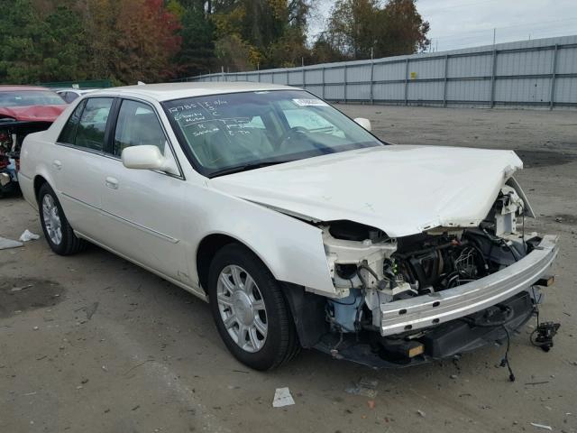 1G6KA5E67BU108842 - 2011 CADILLAC DTS WHITE photo 1