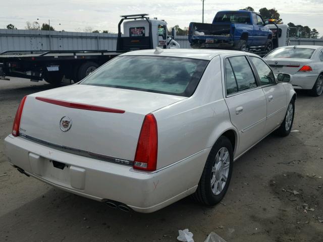 1G6KA5E67BU108842 - 2011 CADILLAC DTS WHITE photo 4