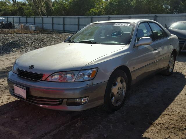 JT8BF28G410308289 - 2001 LEXUS ES 300 TAN photo 2