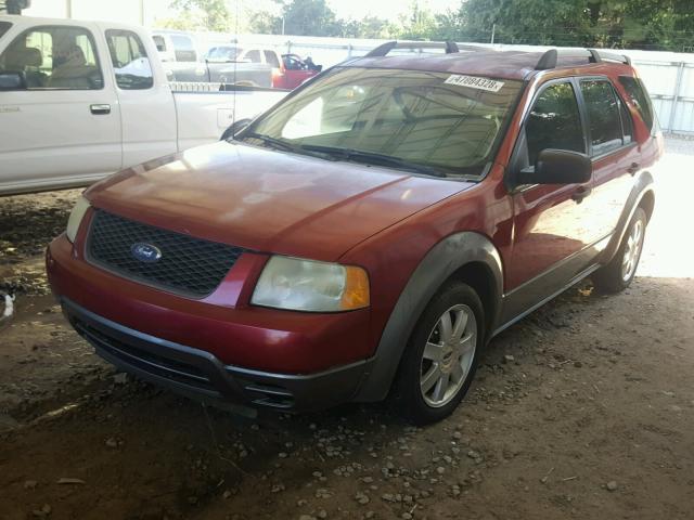 1FMZK01126GA06810 - 2006 FORD FREESTYLE RED photo 2