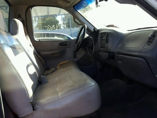 1FTZF1729YNB21577 - 2000 FORD F150 WHITE photo 5