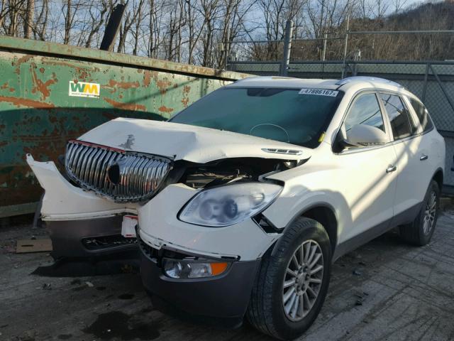 5GALRAED8AJ259093 - 2010 BUICK ENCLAVE CX WHITE photo 2