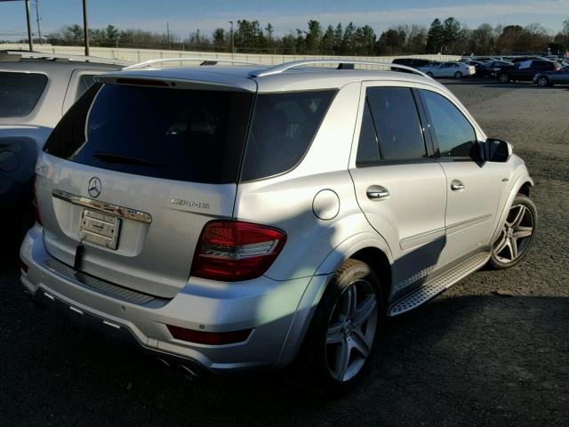 4JGBB77EX9A490298 - 2009 MERCEDES-BENZ ML 63 AMG SILVER photo 4