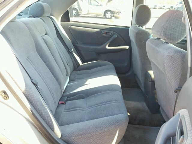 4T1BF22KXYU109714 - 2000 TOYOTA CAMRY LE ვერცხლისფერი ფოტო 6