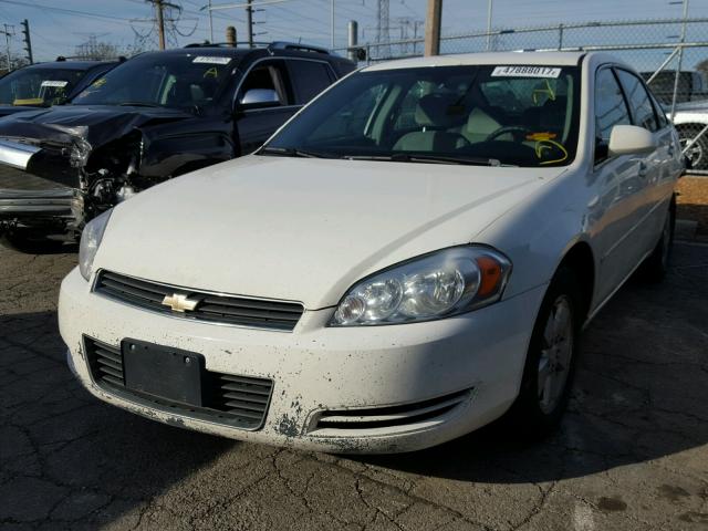 2G1WT55N189252398 - 2008 CHEVROLET IMPALA LT WHITE photo 2