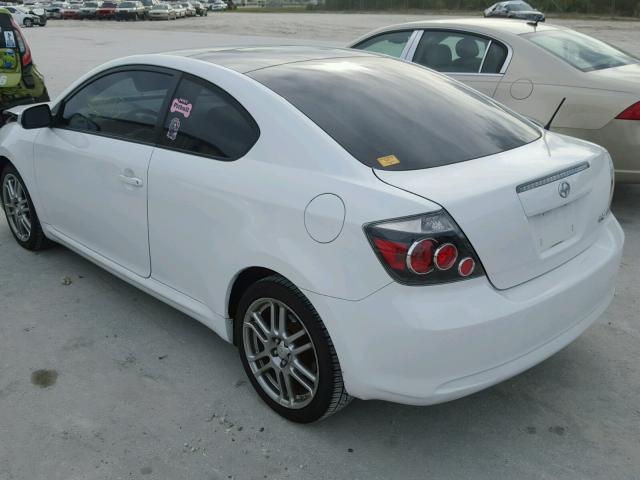 JTKDE167X80237175 - 2008 TOYOTA SCION TC WHITE photo 3