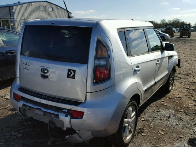 KNDJT2A2XB7316264 - 2011 KIA SOUL + SILVER photo 4