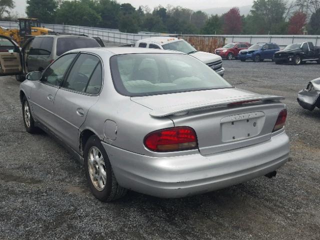 1G3WS52H02F199782 - 2002 OLDSMOBILE INTRIGUE G SILVER photo 3