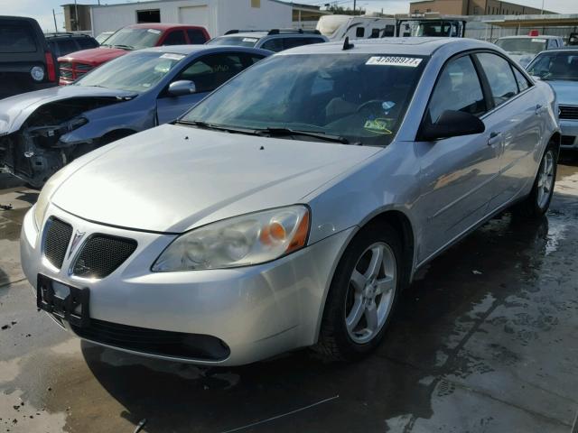 1G2ZG57NX94163766 - 2009 PONTIAC G6 SILVER photo 2