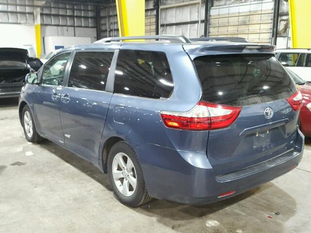 5TDKK3DC8FS608783 - 2015 TOYOTA SIENNA LE BLUE photo 3