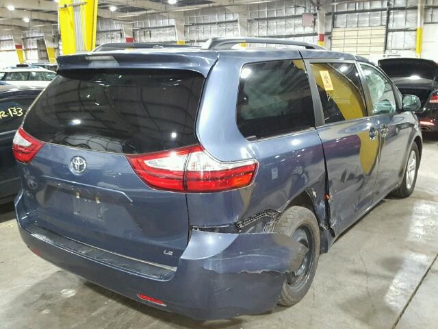 5TDKK3DC8FS608783 - 2015 TOYOTA SIENNA LE BLUE photo 4