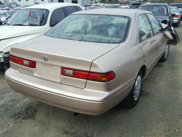 4T1BG22K4VU793944 - 1997 TOYOTA CAMRY CE TAN photo 4