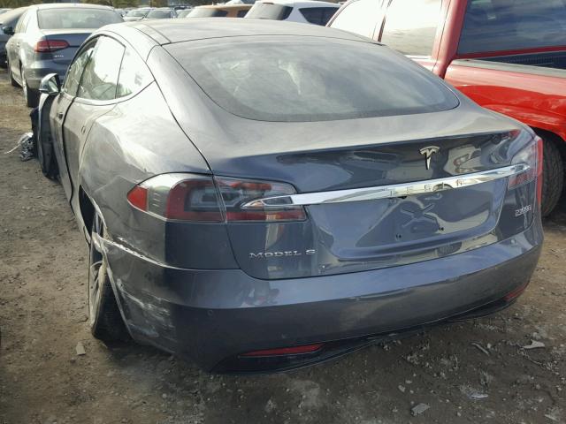 5YJSA1E40HF219495 - 2017 TESLA MODEL S GRAY photo 3