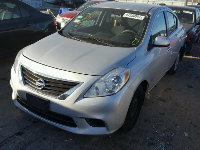 3N1CN7AP3CL925854 - 2012 NISSAN VERSA S SILVER photo 2